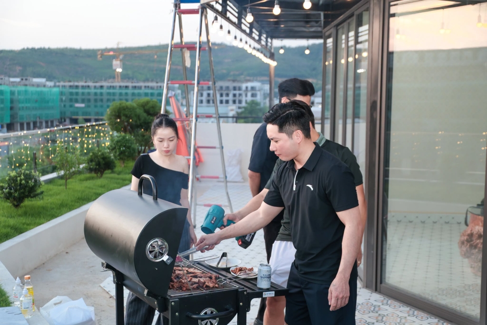 Anexper BBQ Party là khoảng thời gian để mỗi cuộc trò chuyện trở nên gần gũi