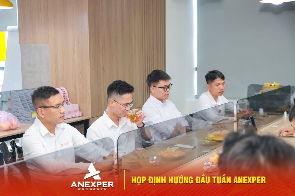 Khi những cuộc trao đổi đầu tuần trở thành một phần trong văn hóa làm việc tại Anexper