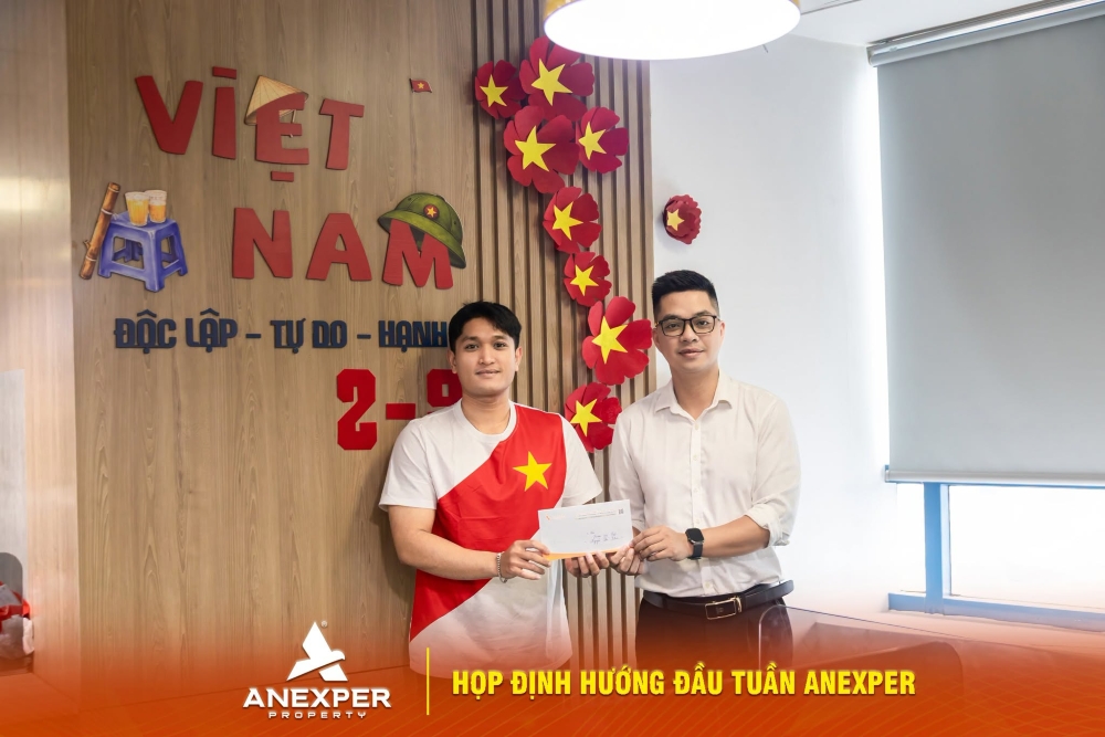 Anexper họp giao ban đầu tuần: Tinh thần tự hào tiếp nối những hành trình mới