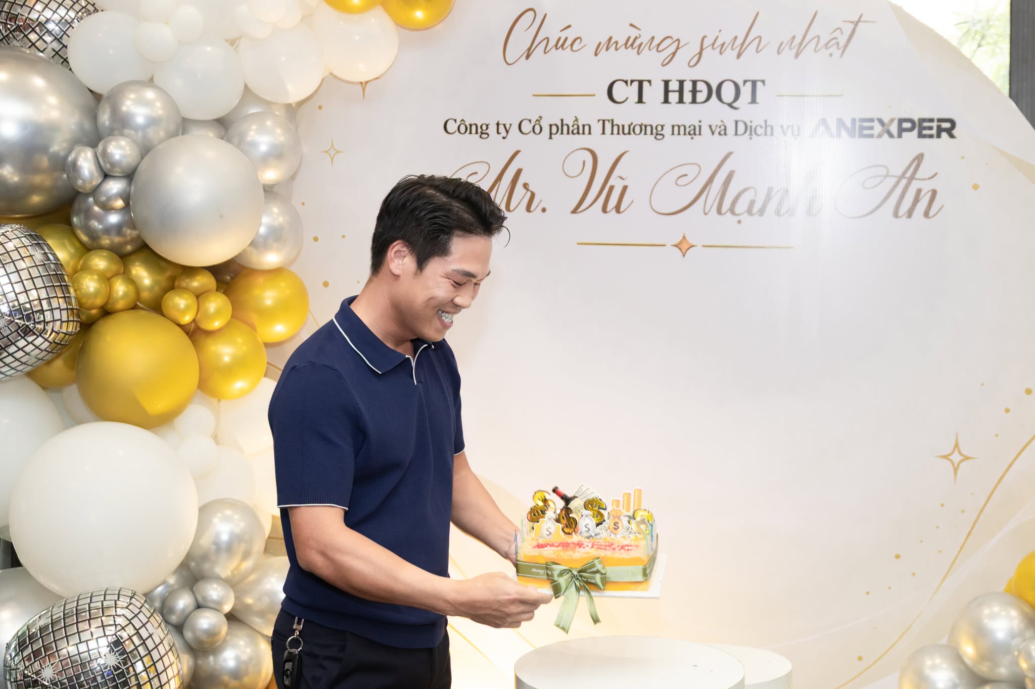Happy Birthday to Anexper’s Big Boss, Mr. Vũ Mạnh An Happy Birthday to Anexper’s Big Boss, Mr. Vũ Mạnh An